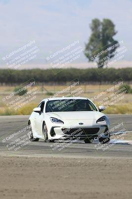 media/Sep-14-2025-Speed Ventures (Sun) [[b2951cd086]]/Green/Session 2 (Grapevine)/